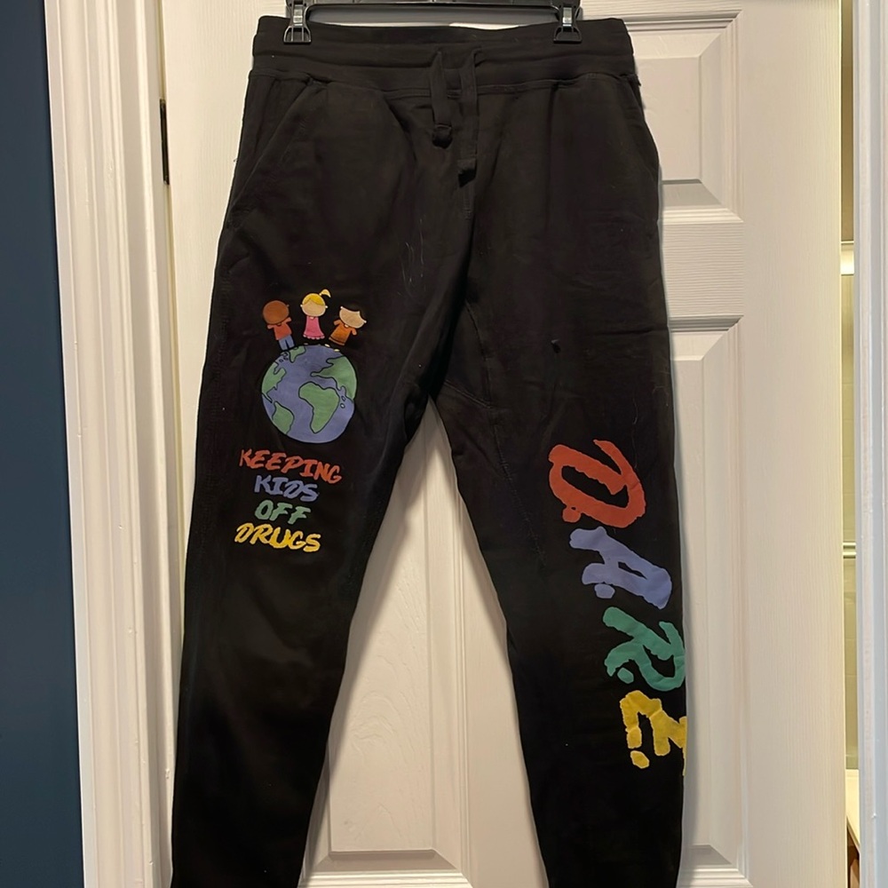 “DARE” joggers
